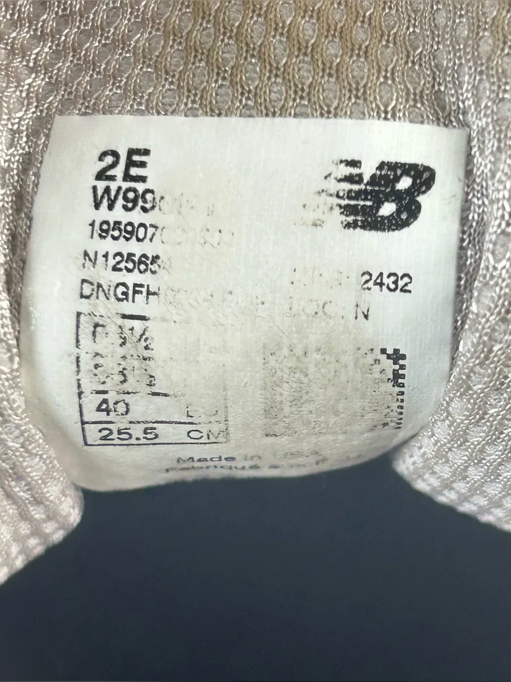 New Balance 990v6 Navy Blue Sneaker Athletic Shoe Women’s Size 8.5 2E Wide